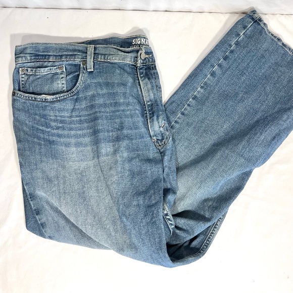 Levi mens jeans - Picture 2 of 5